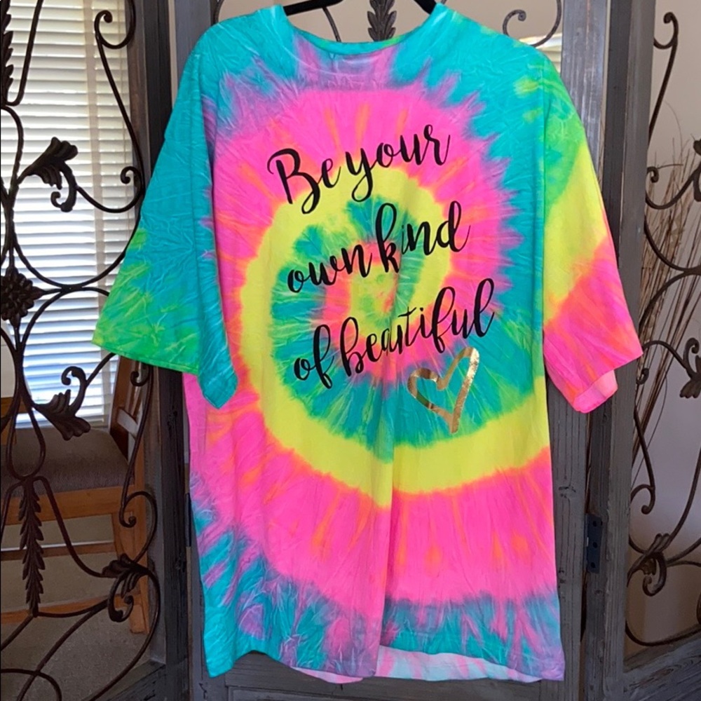 Plus size 3x tie dye shirt sleeve tee. NWT